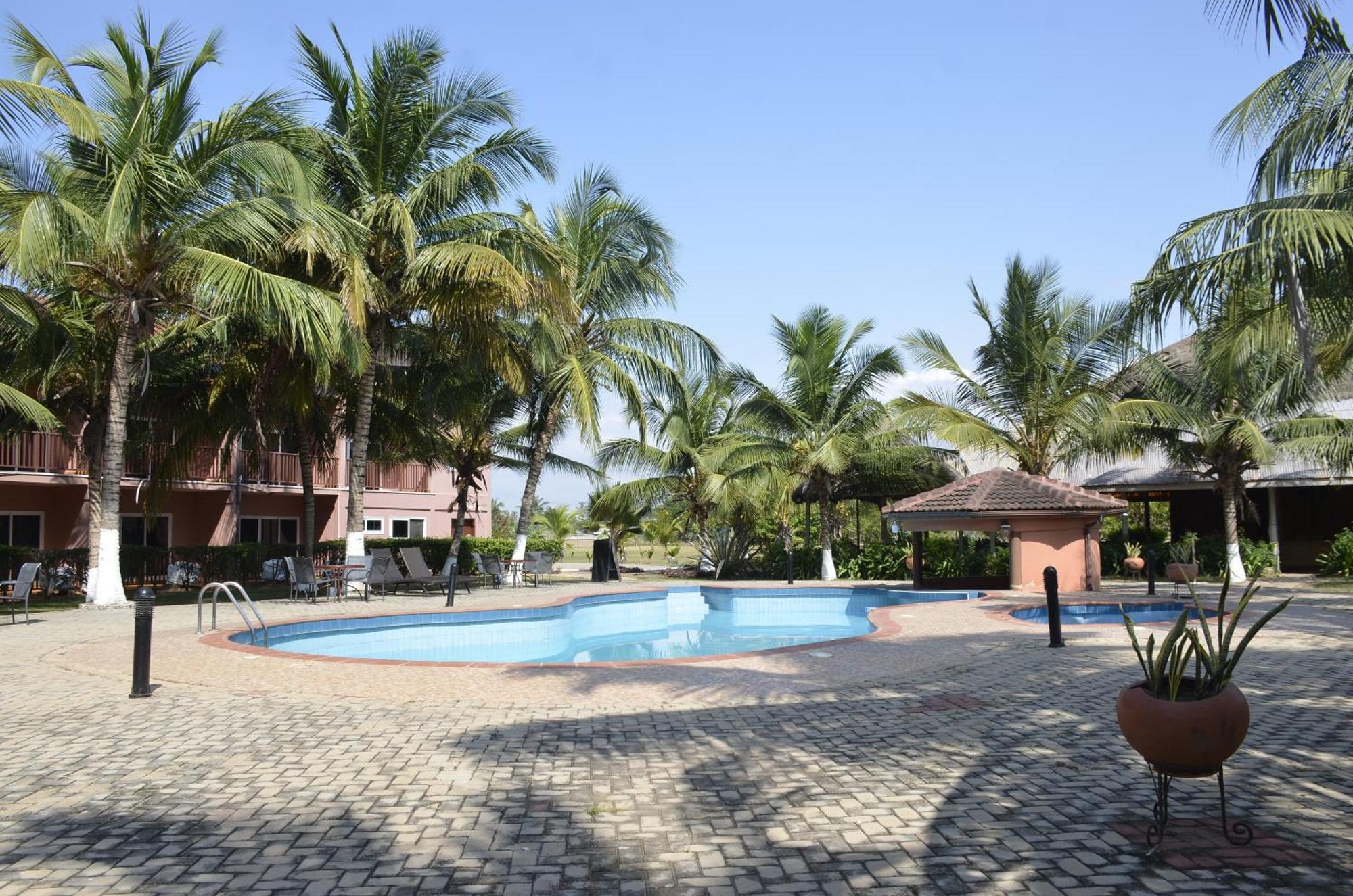 Bojo Beach Resort Botianaw Esterno foto