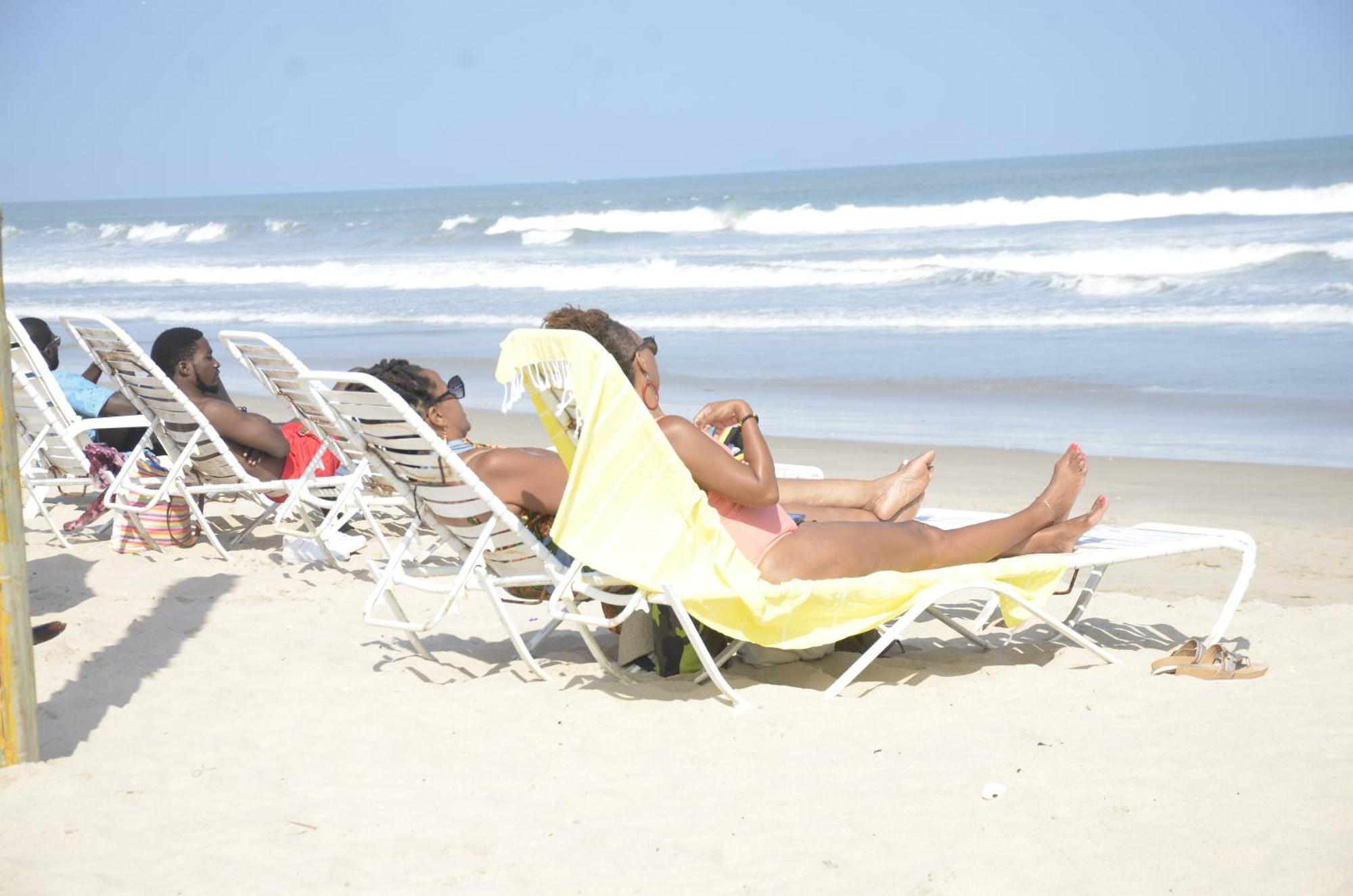 Bojo Beach Resort Botianaw Esterno foto